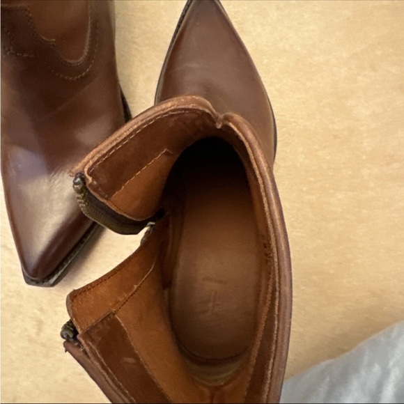 Frye Leather Western Boots - Picture 12 of 12